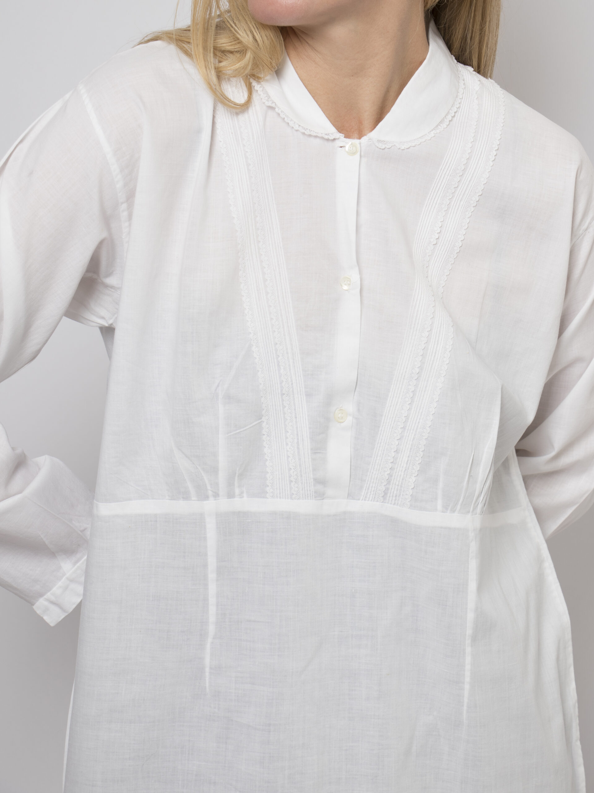 Vintage White Maxi Victorian Nightgown Vintage White Maxi Victorian Nightgown - Image 6