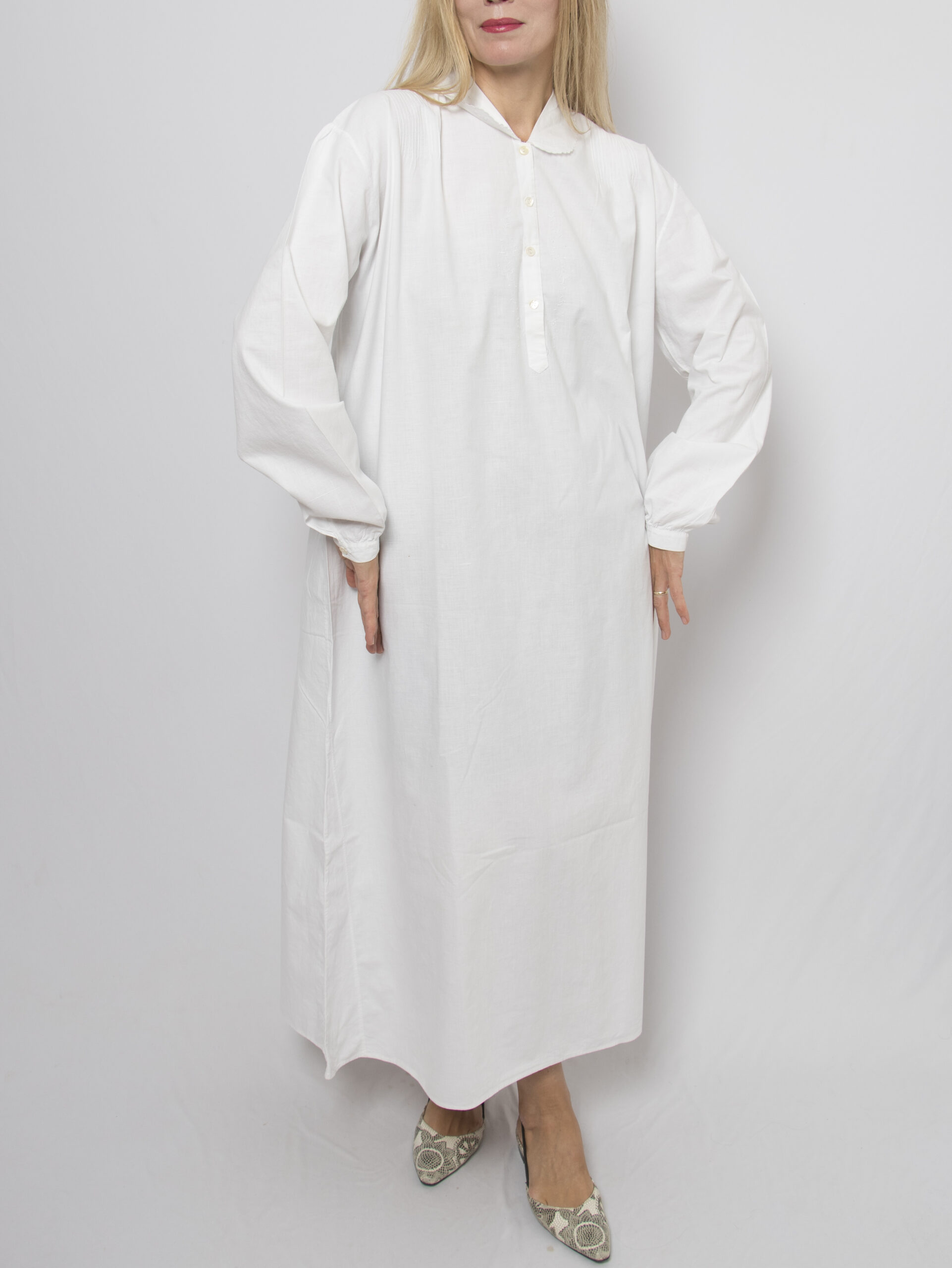 Vintage Floor Length Cotton Nightgown Vintage Floor Length Cotton Nightgown - Image 2